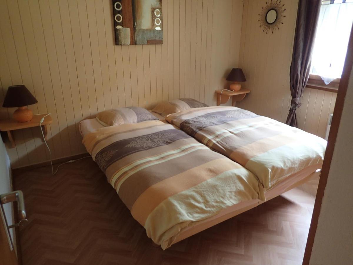 Вилла Chalet Le Muguet Овронна Экстерьер фото