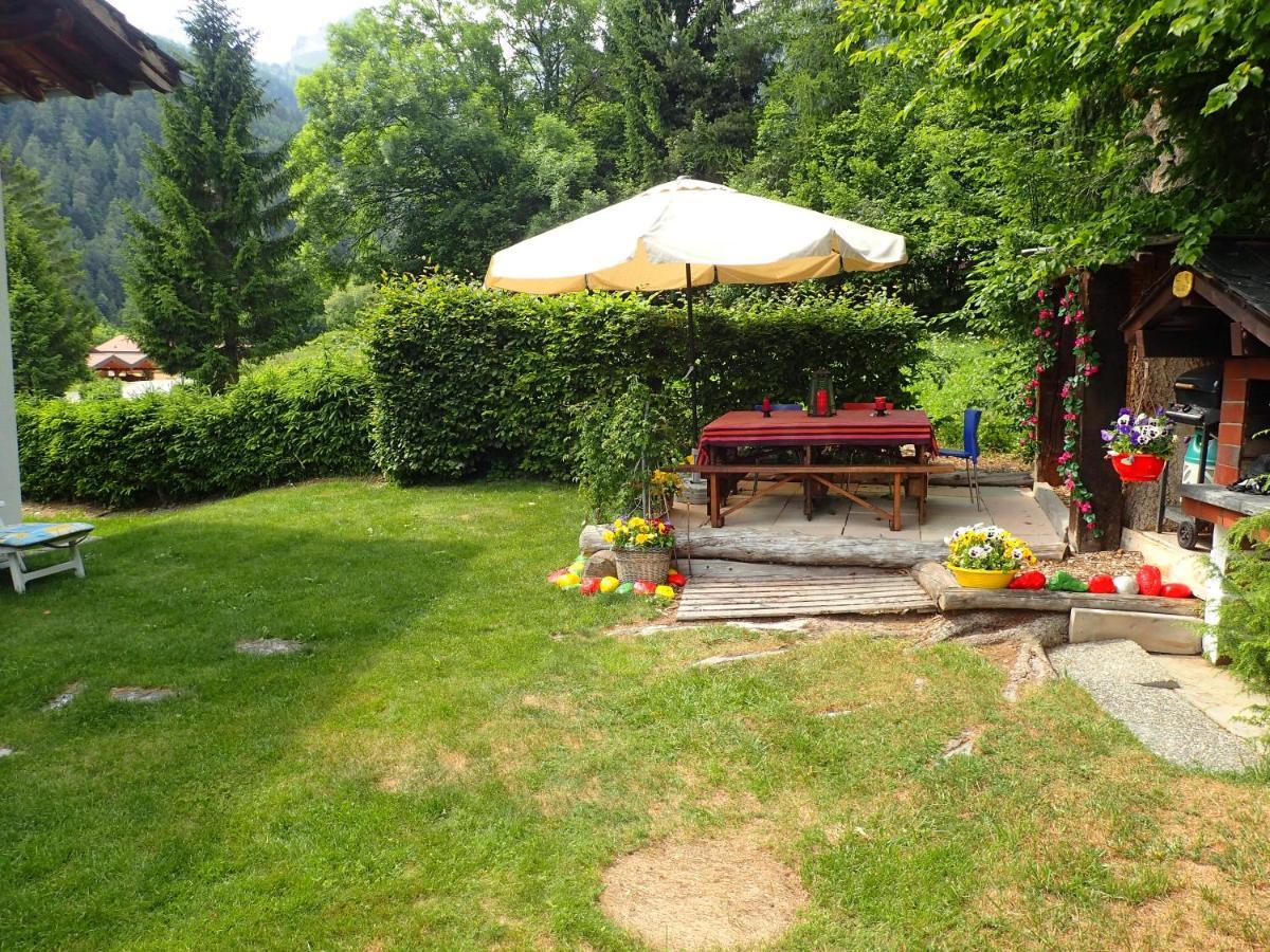 Вилла Chalet Le Muguet Овронна Экстерьер фото