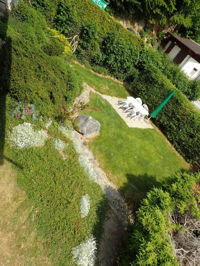 Вилла Chalet Le Muguet Овронна Экстерьер фото